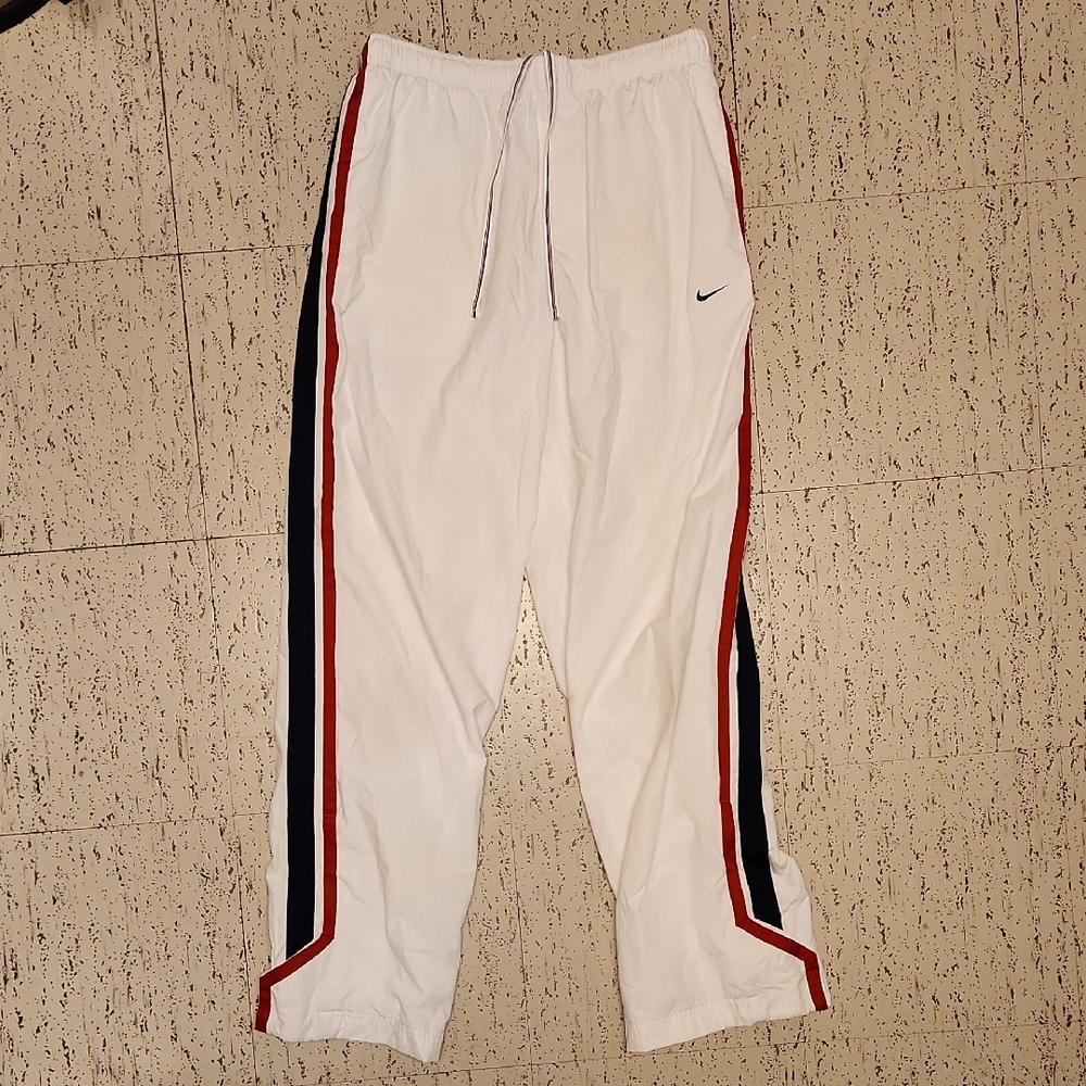 Nike Swoosh White Side Stripe Embroidered Logo Baggy Track Pants Vintage Y2K